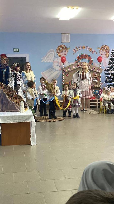 photo 5346195181063488237 x