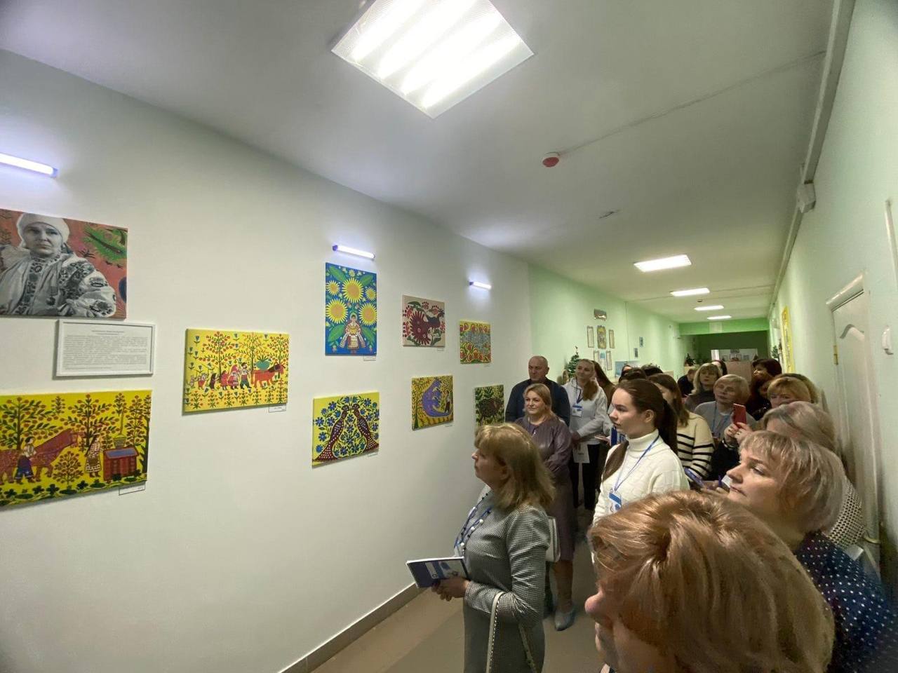 photo 5361821698015483316 y