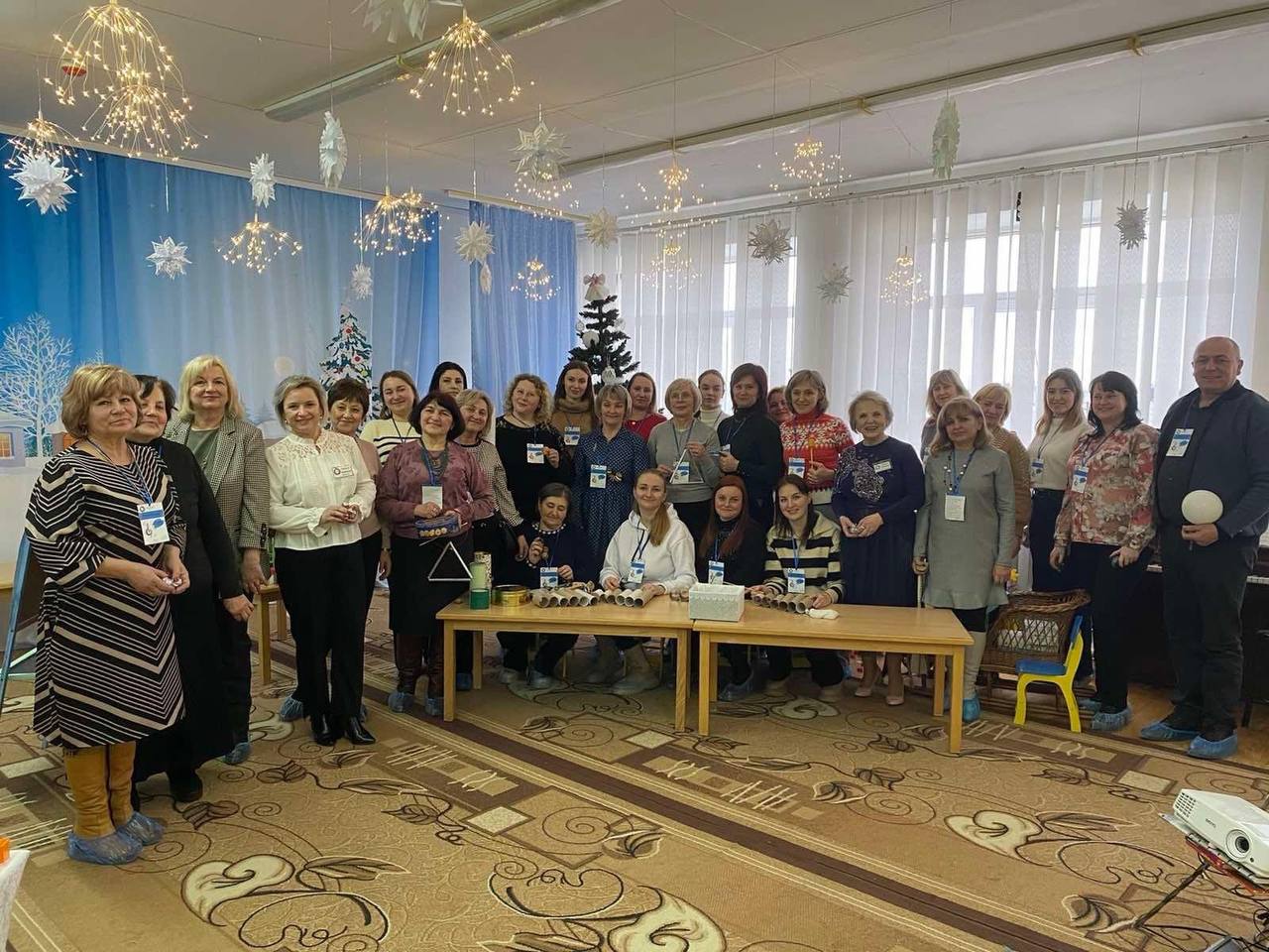 photo 5361821698015483320 y