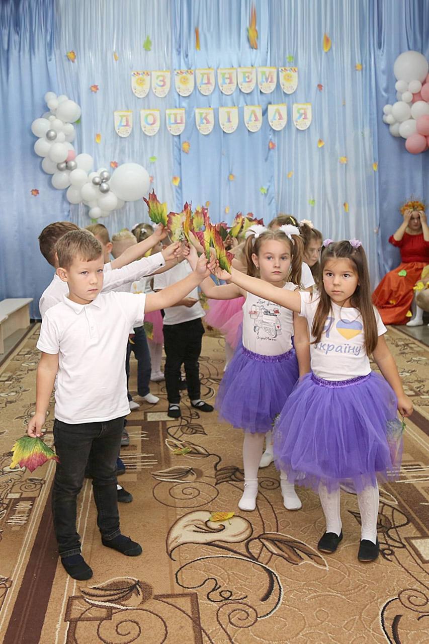 photo 5246833912989208637 y