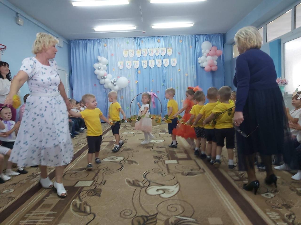 photo 5246833912989208654 y